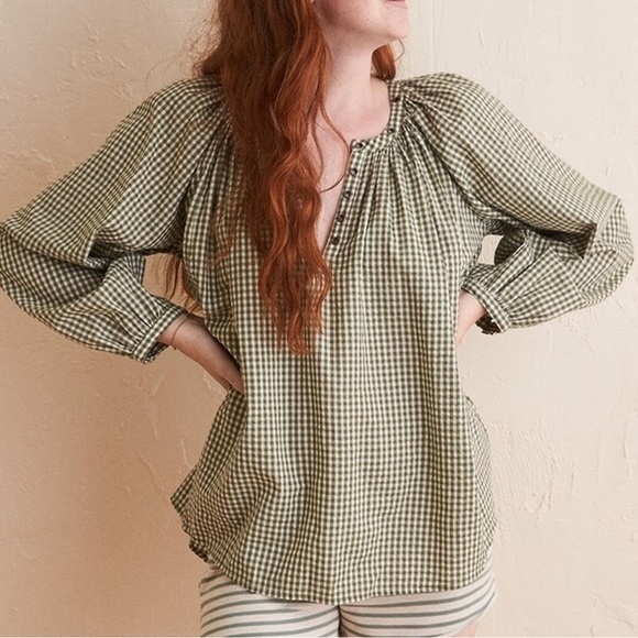 aerie Tops - Arie‎ NEW Green & white woven Gingham fairy lightweight women’s top SZ L